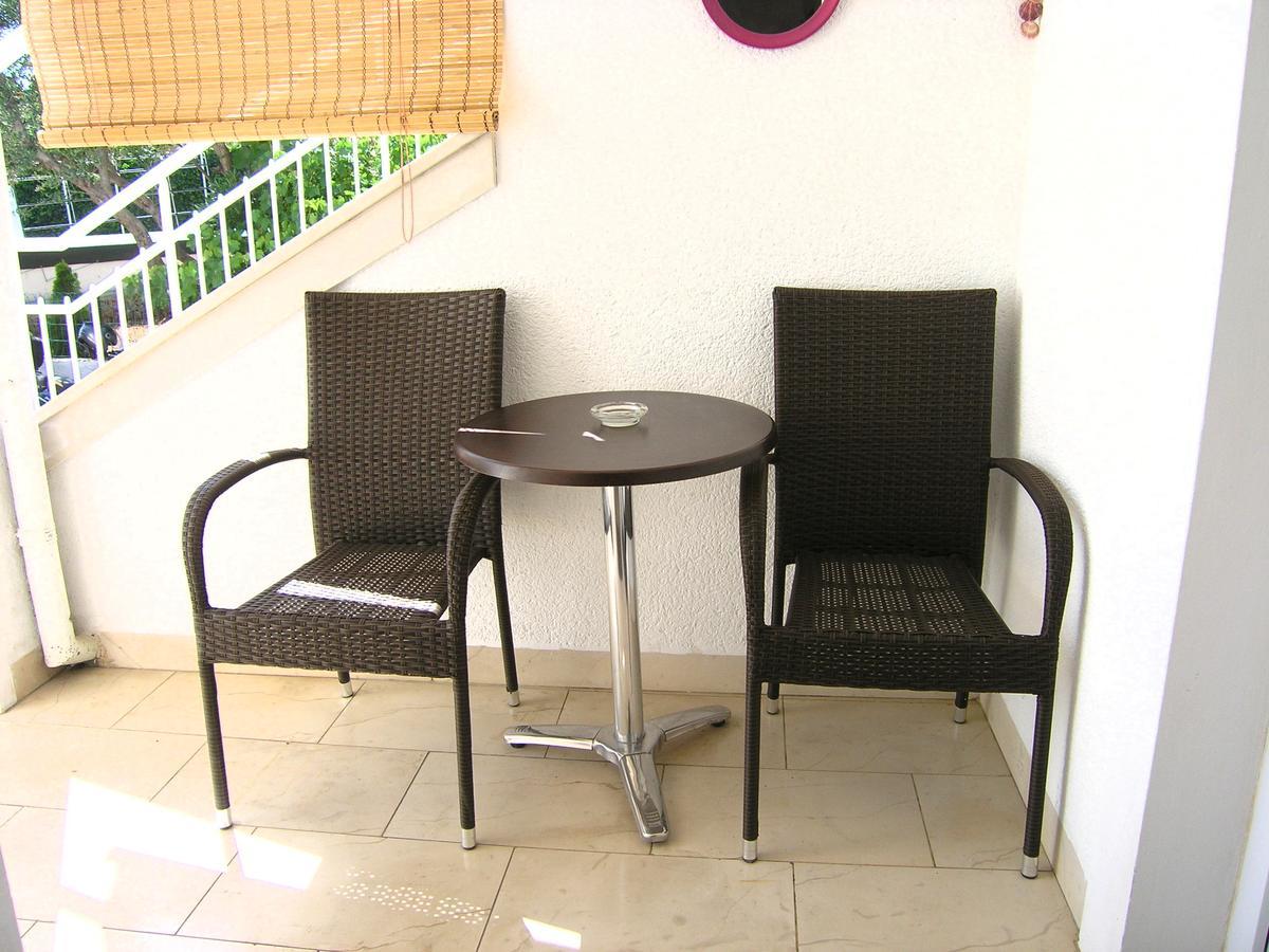 Apartments Oribella Krk Town Exterior foto